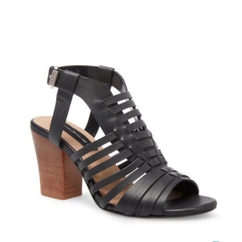 Steve Madden
Frannie Block Heel Leather Sandal